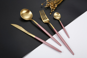 4pcs cubertería de acero inoxidable Portugal cubiertos de Metal chapado en oro cuchara tenedor cuchillo - Product Image 4