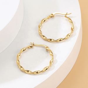 <span class=keywords><strong>ต่าง</strong></span><span class=keywords><strong>หู</strong></span>ห่วงบิดเกลียวขนาดใหญ่ ชุบทอง 18K สแตนเลส สำหรับผู้หญิง - Product Image 5