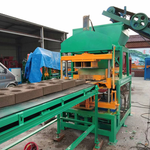 QT4-10เครื่องผลิตอิฐดินเผาไฮดรอลิกอัตโนมัติที่<span class=keywords><strong>ม</strong></span>ีประสิทธิภาพสูงเป็นเครื่องจักรในฝันของคุณ - Product Image 1