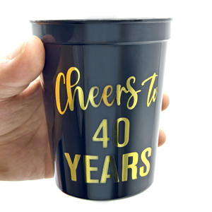 <span class=keywords><strong>Gobelet</strong></span> de stade en <span class=keywords><strong>plastique</strong></span> <span class=keywords><strong>personnalisé</strong></span> de 450 ml (16 oz) pour <span class=keywords><strong>anniversaire</strong></span>, mariage, fête, festival, Noël, Halloween, couleur noir et rouge - Product Image 4