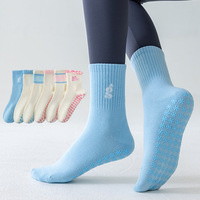 Chaussettes de yoga personnalisées pour femmes avec logo, antidérapantes, pour la gym et le Pilates, chaussettes de Pilates antidérapantes professionnelles avec logo personnalisé