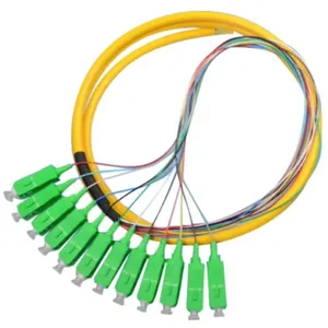 Fabriqué en Chine fibre LSZH câble monomode monomode Simplex 1.5 mètres SC Pigtail pour FTTH Patch Panel équipement à fibre optique