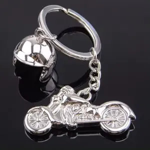 2024 mini xe máy Phụ kiện sáng tạo hài hước Keychain 3D an toàn Mũ đội mũ bảo hiểm Keyring mới lạ dễ thương Mặt dây chuyền Marvel loạt kim loại quà tặng