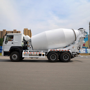 Camión mezclador <span class=keywords><strong>de</strong></span> concreto usado barato Sinotruck Howo en venta - Product Image 2