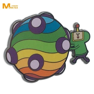 Esmalte duro estampado de latón, color dorado plateado - Product Image 5