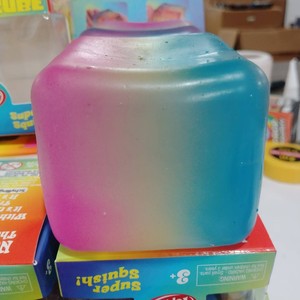 Nuevo Producto Transfronterizo: Cubo Arcoíris Antiestrés, Juguete Descompresivo, Cubo de Hielo, Unisex, Lanzamiento 2026, Empaque Individual - Product Image 2