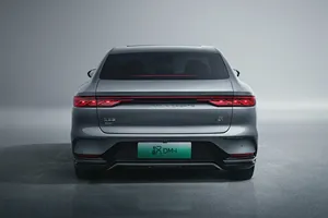 BYD <span class=keywords><strong>Han</strong></span> <span class=keywords><strong>L</strong></span> 2025 Serie Dynasty: Berlina di Lusso Cinese, Autonomia Estesa, Sterzo Bilanciato, Interni Premium, per Amanti delle Prestazioni - Product Image 5