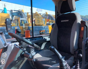 Doosan Dx60W Dx60 Dx80 Dx140 Dx150 Dx210 Doosan Dx140 Pelleteuse sur pneus d'occasion - Product Image 6