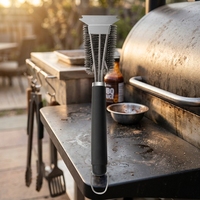 Grattoir professionnel pour barbecue en acier inoxydable résistant à la chaleur, manche long, robuste, outils de nettoyage pour barbecue au charbon de bois