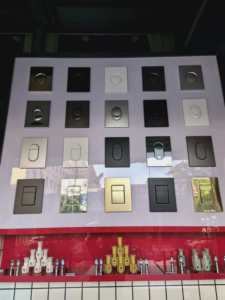 304แผงปุ่มกดสเตนเลสสตีลแบบซ่อนช่องเก็บปุ่มกดสองชั้น - Product Image 3