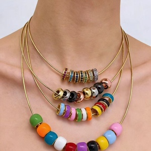 Collar de cuentas deslizantes de esmalte colorido de alta calidad, apilable, con dijes de donut arcoíris para mujer, joyería de verano para la playa - Product Image 1