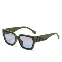 Lunettes de soleil carrées pour femmes, style européen et américain, avec lettre F, UV400 non polarisées, Nouveauté 2026, style rétro pour le street style