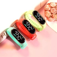 Montre bracelet LED à écran tactile pour homme et enfant, étanche, numérique, électronique