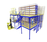 Plateforme de rayonnage en acier tubulaire carré Q235B personnalisée, capacité 1000 kg/m², optimisation de l'espace, pour entrepôt industriel