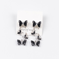 Meilleures ventes transfrontalières : Boucles d'oreilles en alliage ultra-brillant avec strass, design de niche mignon, élégance haut de gamme, boucles d'oreilles en perles exquises