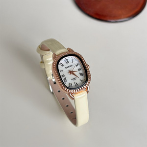 Reloj de lujo para mujer, esfera ovalada con incrustaciones de diamantes, correa de cuero, reloj de <span class=keywords><strong>cuarzo</strong></span> para estudiantes, compra a granel, regalos - Product Image 5