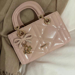 กระเป๋าสะพายไหล่ทรงสี่เหลี่ยมขนาดเล็กแบบกำหนดเอง กระเป๋าถือบุ PU ปิดซิป กระเป๋าถือสะพายข้างสำหรับผู้หญิง - Product Image 3