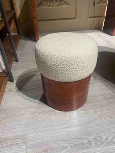 Puf Acolchado DISEN FURNITURE para Decoración de Sala de Estar, Otomana Relajante con Tela Bouclé, Reposapiés - Product Image 3