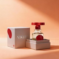 Boîte à fermeture magnétique triangulaire pour parfum, huile essentielle, bougie, emballage en papier rigide de luxe, boîte cadeau pour cosmétiques, pyramide