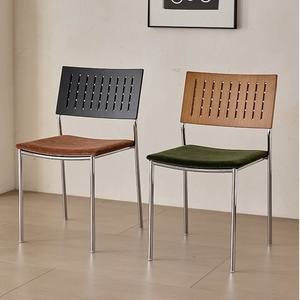 <span class=keywords><strong>Chaise</strong></span> <span class=keywords><strong>de</strong></span> salle à manger moderne nordique avec dossier <span class=keywords><strong>en</strong></span> <span class=keywords><strong>bois</strong></span>, cadre <span class=keywords><strong>en</strong></span> métal empilable, siège <span class=keywords><strong>en</strong></span> tissu pour la maison, l'hôtel ou l'appartement - Product Image 2