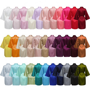 Accappatoio in Raso di Seta per Matrimonio, Spa, Salone di Bellezza, Sposa, Damigella d'Onore, Festa Nuziale, <span class=keywords><strong>Kimono</strong></span>, <span class=keywords><strong>Vestaglia</strong></span>, Abbigliamento da Notte e da Casa - Product Image 1