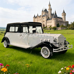 High Quality Luxury Classic Retro Vintage Cars Electric Buses Outdoor <b>Plastic</b> Sightseeing Vintage Classic Car - Product Image 1