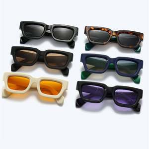 Gafas de Sol Rectangulares Estilo Ojo de Gato Retro Clásicas 2025 con Logotipo Personalizado, Protección UV400, Gafas de Sol Cuadradas Punk para Hombre y Mujer - Product Image 5