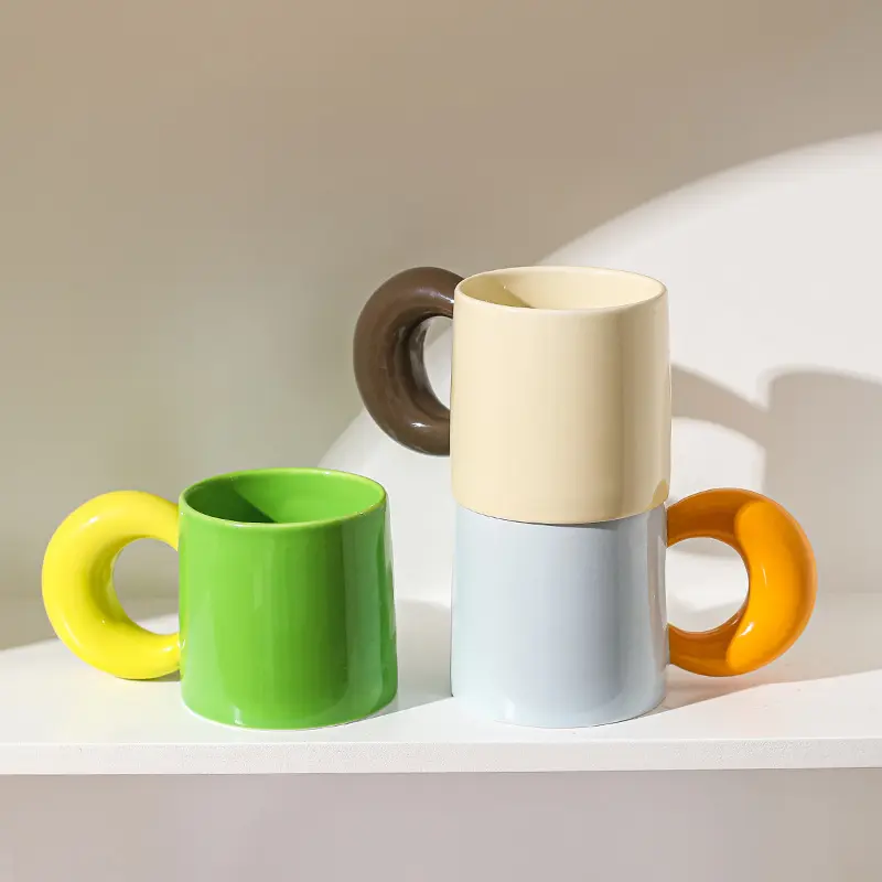 İskandinav yeni ürün fikirleri 2023 280ml özelleştirilmiş kişilik ay yağ kolu seramik kupa kahve fincanı