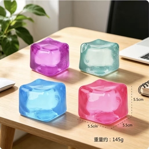 Fabricante de Juguetes Blandos Personalizados, Juguete Blando de Cubo de Hielo Superelástico con Superficie Brillante - Product Image 1
