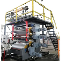 Machine de fabrication de plaques de carreaux de sol en vinyle PVC SPC LVT ligne de production par extrusion
