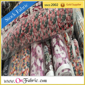 Lote de existencias de tela: Algodón, estampado Seersucker, tejido de 58" - Product Image 2