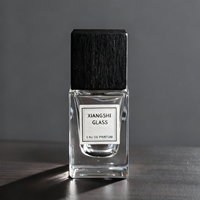 Mini flacon de parfum carré rétro de luxe de 30 ml avec vaporisateur en verre, bouchon en bois, logo personnalisé, impression sur écran givré non transparent