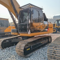 Prix bas, moteur d'origine, faible nombre d'heures de fonctionnement, pelle sur chenilles avec godet de 1 m, modèle 320D, avec moteur et pompe, à vendre à Dubaï