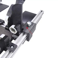Outil de pliage réglable pour carton ondulé, dispositif de pliage pour boîtes d'expédition et d'emballage, équipement d'assemblage avec assistance par rouleaux
