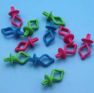 74120 robuste léger 3mm Silicone fil rouleau pince canette pince <span class=keywords><strong>Simple</strong></span> fixe pince outil pour <span class=keywords><strong>Machine</strong></span> à <span class=keywords><strong>coudre</strong></span> <span class=keywords><strong>et</strong></span> couture - Product Image 4