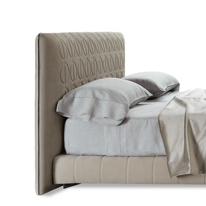 Camas de cuero genuino con diseños modernos de alta gama, juego de muebles de dormitorio italiano de lujo, tamaño personalizable - Product Image 3