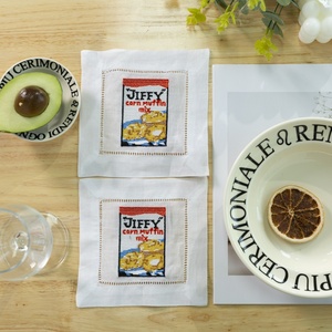 Vente en gros de sous-verre de cocktail avec logo personnalisé, serviette en lin brodé, coton et lin, set de table de luxe pour hôtel cinq étoiles - Product Image 6