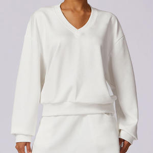 Vente en gros Sweat-shirts blancs à manches longues pour femmes Sweat-shirt à capuche et col en V de sport - Product Image 1