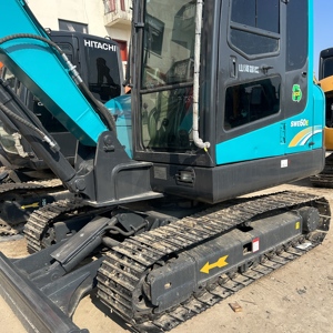 Excavadora hidráulica de cadenas Sunward SWE60 usada de 6 toneladas, precio económico, buen estado de funcionamiento - Product Image 1
