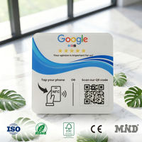 Carte NFC 213 NFC 215 NFC 216 multiplateforme pour les médias sociaux et les avis Google avec un adhésif puissant au dos