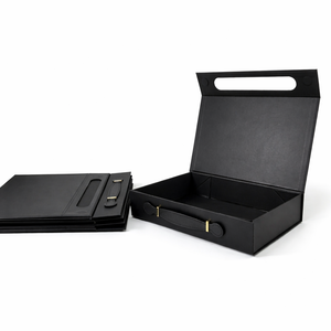 Cajas Rígidas Plegables Hechas a Mano con Cierre Magnético y Asa, Personalizables con Logotipo, Reciclables para Ropa - Product Image 3