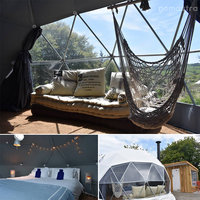 Dôme de glamping sur mesure 8m avec une chambre et une cuisine, en PVC coupe-vent, pour événements de luxe en plein air, resorts désertiques, avec un ROI élevé