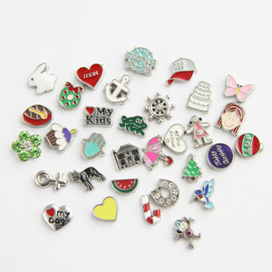 Dijes de 26 letras de A-Z, dijes de diamantes de imitación de 26 letras del alfabeto, colgante de medallón de cristal para salón - Product Image 4