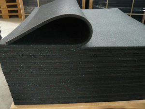 <span class=keywords><strong>Piso</strong></span> de <span class=keywords><strong>Goma</strong></span> para Gimnasio al por Mayor, Suelo de Caucho Antichoque para Gimnasio de 20 mm, Tapete de <span class=keywords><strong>Goma</strong></span> para Suelo - Product Image 3