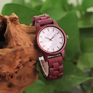 Venta al por mayor de relojes violetas hechos a mano de madera púrpura originales para mujer, diseña tu propia marca, reloj de madera natural, encanto para niñas