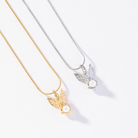 Joyería de moda 18K oro Acero inoxidable perla Ángel colgante collar para mujer