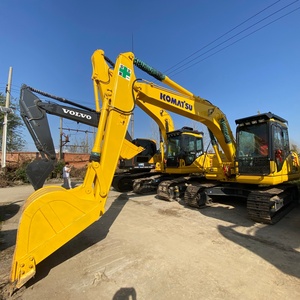 เกือบใหม่เอี่ยม เครื่องยนต์ทรงพลัง รถขุดไฮดรอลิกตีนตะขาบ Komatsu PC130 มือสอง น้ำหนัก 13 ตัน สำหรับงานก่อสร้าง - Product Image 1