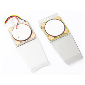 Spatule de beauté à ultrasons en cristal <span class=keywords><strong>piézoélectrique</strong></span> céramique pour le nettoyage de la peau avec tête de nettoyage efficace - Product Image 1