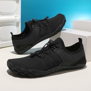 Chaussures d'eau avec empeigne en mesh, semelle en caoutchouc, respirantes, unisexes, pour la plage en été - Product Image 3