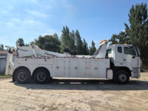 Çin yapımı 25 ton römork çekici kamyon dizel manuel yakıt ucuz traktör vücut ekipmanları ile satılık - Product Image 5